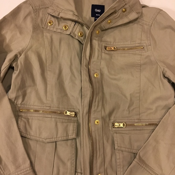 Lightweight Jacket - Picture 4 of 6